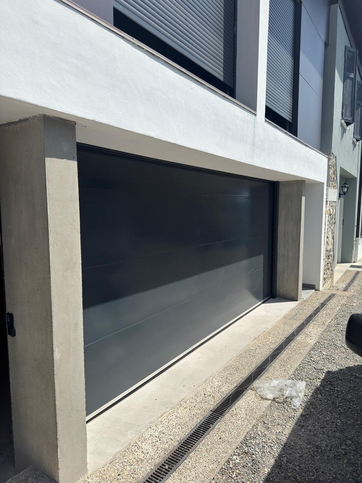 Porte de garage sectionnelle résidentielle
