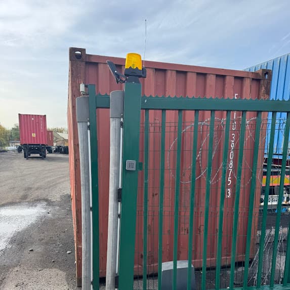 Changement de moteur sur portail coulissant industriel à Sérézin-du-Rhône
